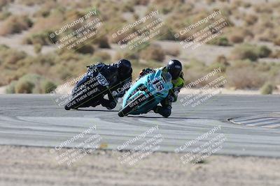 media/Oct-05-2025-CVMA (Sun) [[beeef4f201]]/Race 2-Supersport Middleweight/